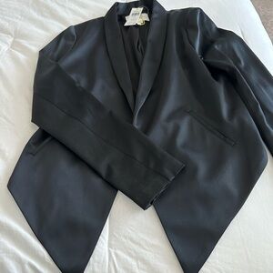 Brand New💥with tags💥 BCBGeneration high low jacket style size Large